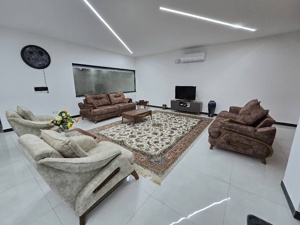 ویلا مدرن ۴خواب شیک نوساز ارکیده ۱