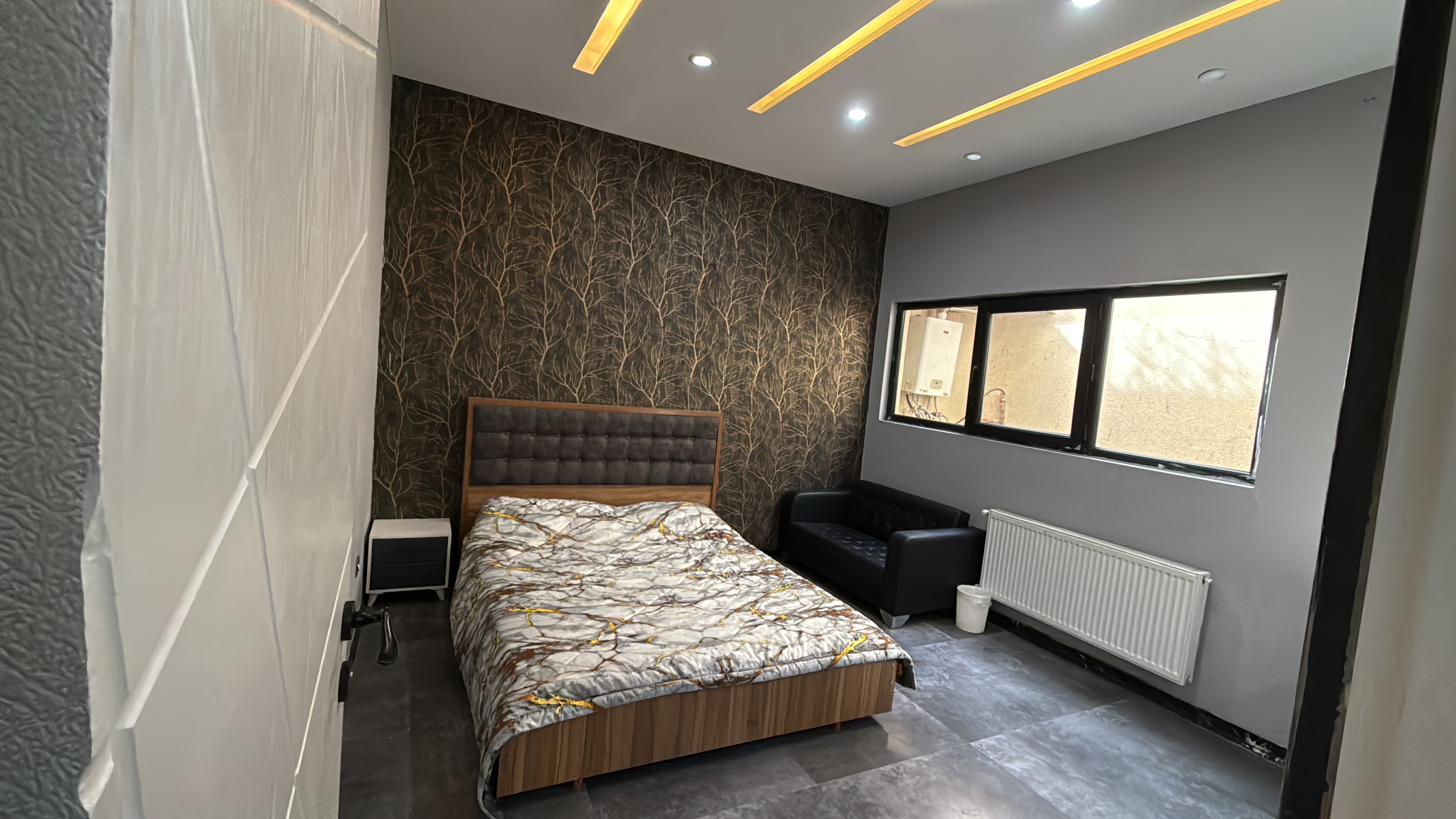 باغ ویلا مدرن و لوکس آرش شهریار | استخر آب گرم