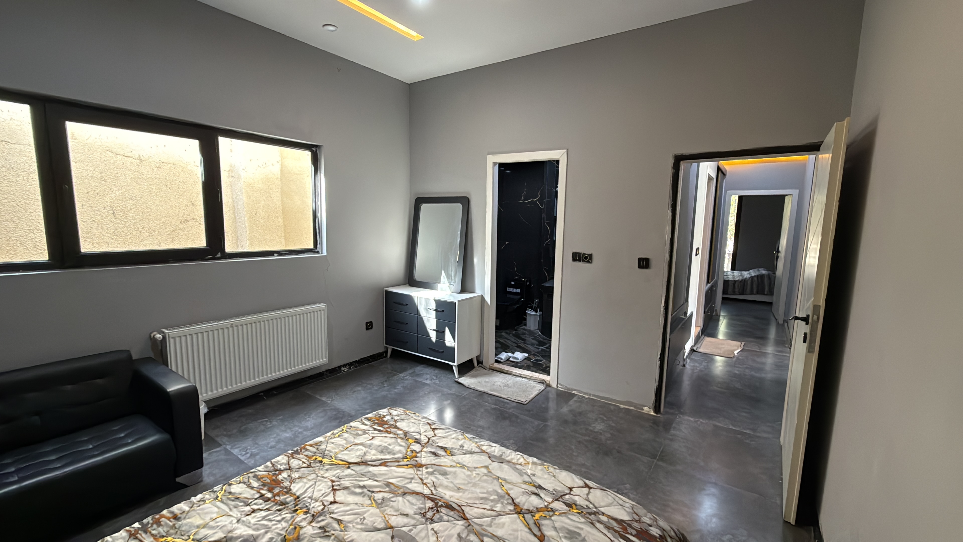 باغ ویلا مدرن و لوکس آرش شهریار | استخر آب گرم