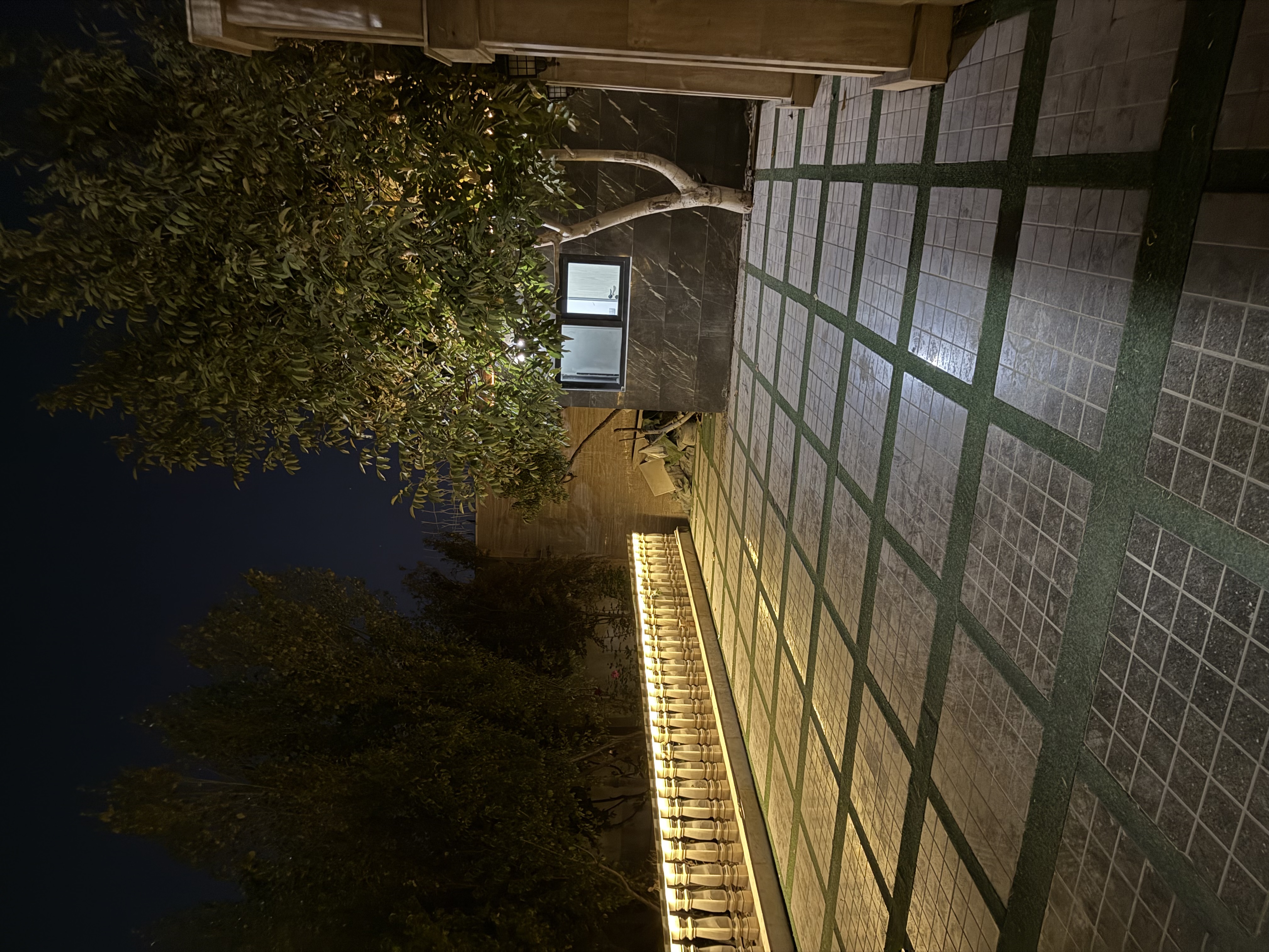 باغ ویلا مدرن و لوکس آرش شهریار | استخر آب گرم