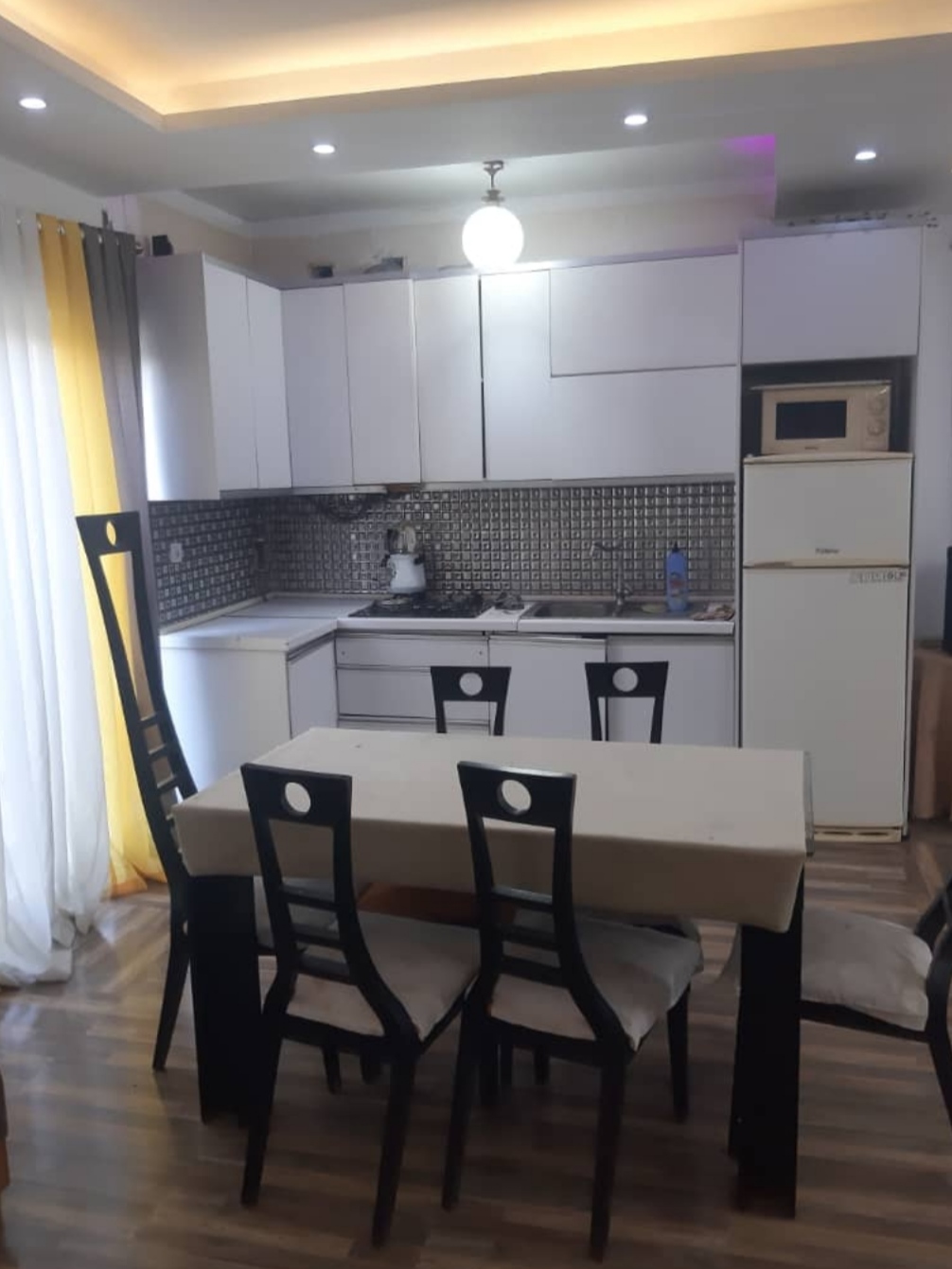 باغ ویلای چهارفصل مناسب مراسمات و مهمانی